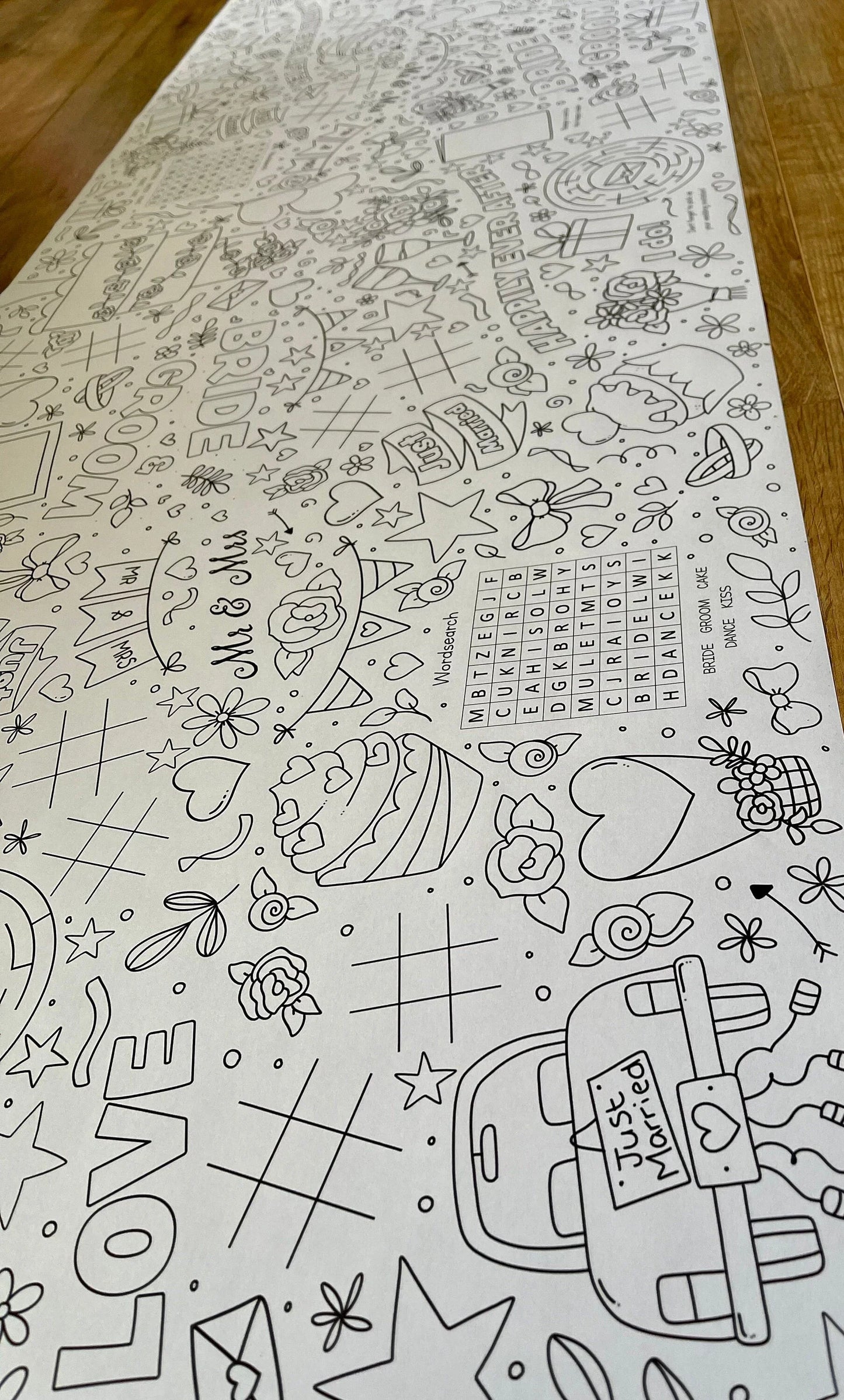 1.8m EXTRA LARGE Wedding table length activity and colouring sheet. 6ft Wedding party table cloth runner. POSTED IN A TUBE